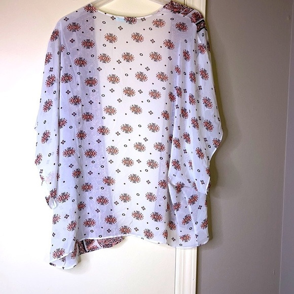 Maurice floral print kimono size S/M. - Picture 3 of 3